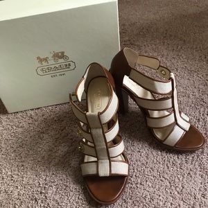 COACH - Tamarah Canvas Heels 👠
